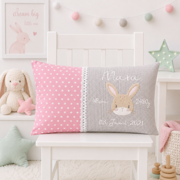 Personalisiertes Geburtskissen mit Namen & Hase – Erinnerungskissen zur Geburt 30x50 cm